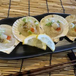 4x Deep Fried Gyoza w/ Rocklin Roll