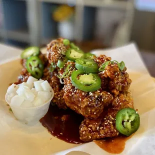 best FRIED CHICKEN WINGS I've had so far for 2022