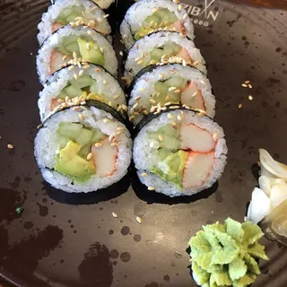 IZZI CALIFORNIA ROLL