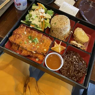 CHICKEN KATSU IZZI BOX