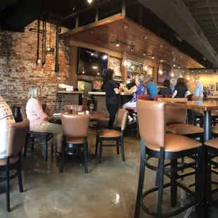 Ambiance is swanky, leatherback chairs.