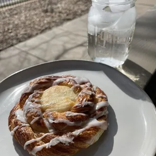 Cheese Danish