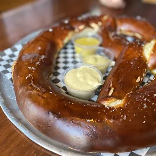 Monster pretzel