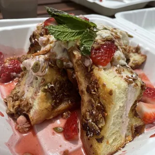 Fresas con Crema French Toast Breakfast and Lunch