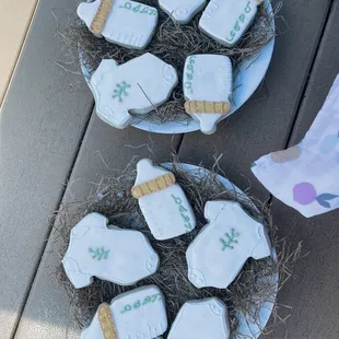 Baby shower cookies
