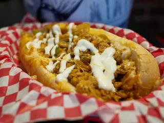 5 Thirty-One Pizza & Phillies