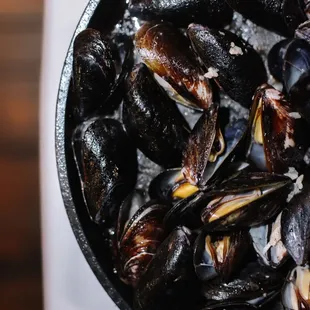 Roasted mussels