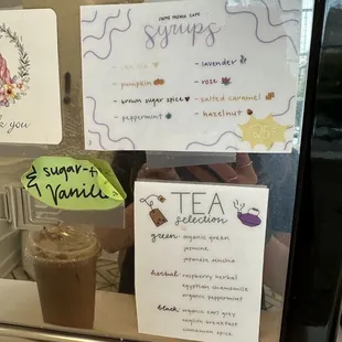 Flavored syrups for lattes, and tea options