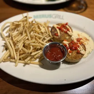 Merus Crab Cakes