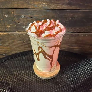 Dreamy carame milkshake