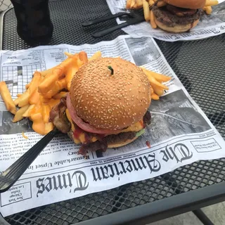 Bacon cheeseburger