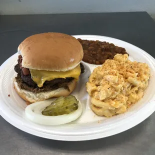 Brisket &amp; Bacon Cheeseburger