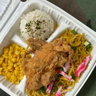 Fried chicken noodle combo