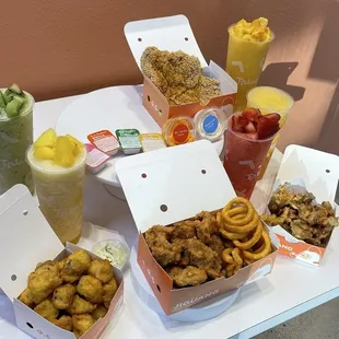 Fried king oyster mushrooms / Popcorn chicken combo / Chicken cartilage / Fried chicken fillet