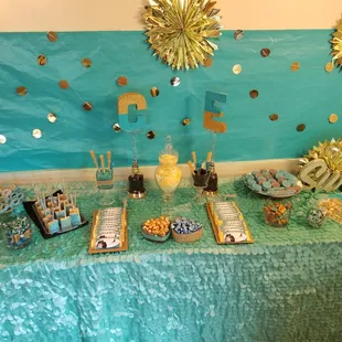 Sweet table