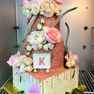 Please order in store at least 2 weeks in advance. Thank you