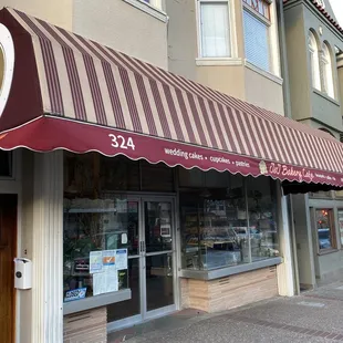 J&J Bakery