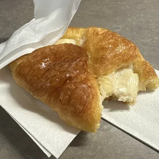 The bread is old, like left overnight bread. Will not come here again. So disappointed