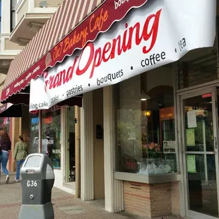 This new bakery just had its grand opening on 3/2/17!