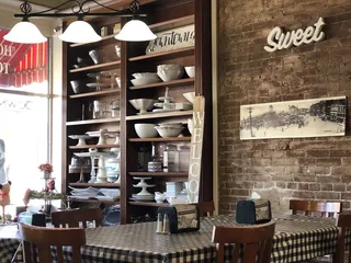 Downtown Deli & Catering