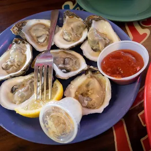 Half dozen gulf oysters