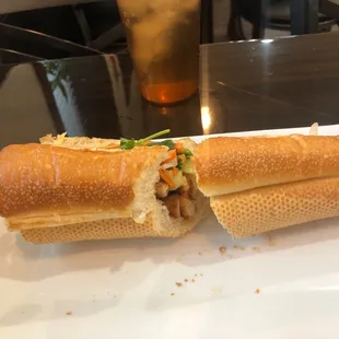 Grilled chicken bahn mi
