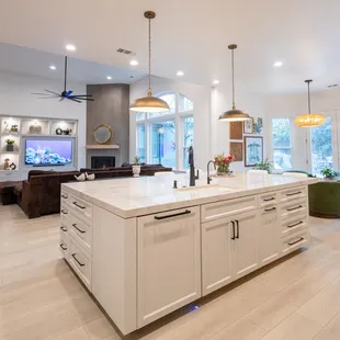 Large island in the kitchen.