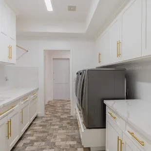 Laundry Room Remodel
Clovis, CA