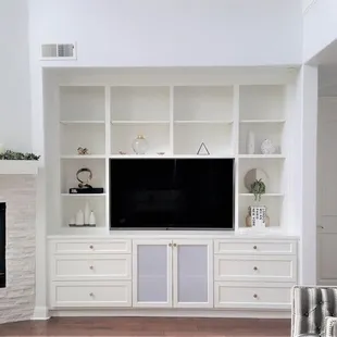 Entertainment Center Cabinets and Fireplace Refresh
Fresno, CA