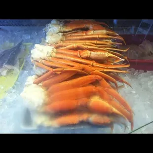 Juicy Snow Crab Legs