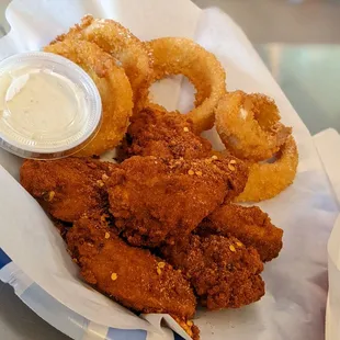 Spicy ranch wings and onion rings