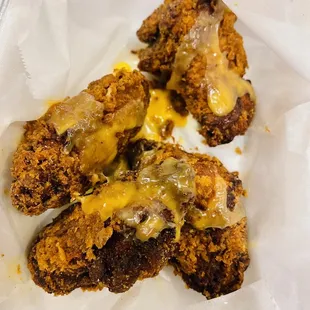 Stuffed Wings - mac n cheese