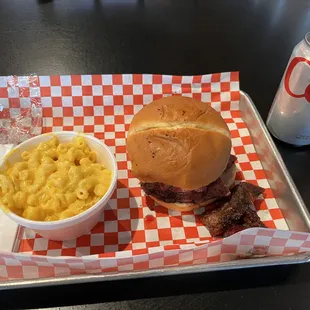 My Tri Tip sandwich and 8 oz side of Mac N Cheese as presented to me.