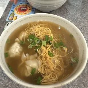 Hong Kong Style Wonton Soup