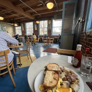 Breakfast Sammy (subs bacon for chicken sausage) AMAZING