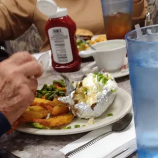 shrimp / baked potato