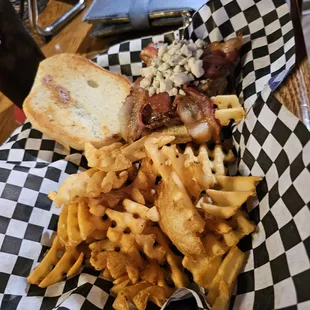 Black and Bleu burger