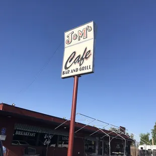 JM&apos;s on Rosedale Hwy