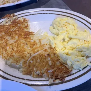 Scrambled eggs and hashbrowns