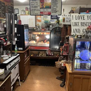 sushi and sashimi, interior
