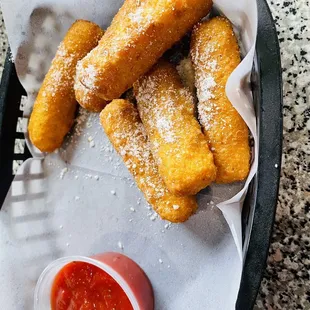 Mozzarella sticks