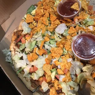Taco pizza