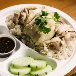 Steamed Chicken Rice (Kao Mun Gai)