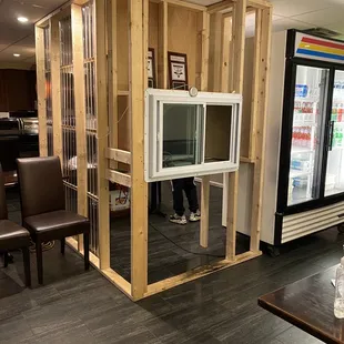 Indoor pick up window