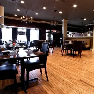 J Bistro Dining Room