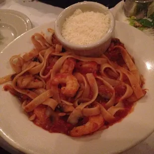 The pasta was decent but the shrimp tasted like it was previously frozen.