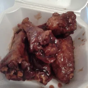 Honey BBQ Wings.