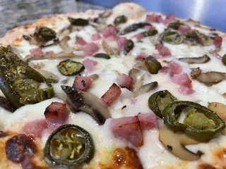 Wasbash Pizzeria And Ice Cream Company