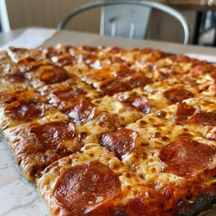  pepperoni pizza