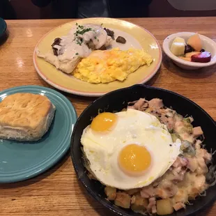 Turkey &amp; avocado skillet and the just bubba.  Both are delicious